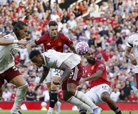 連續兩輪無法進球,曼聯2億三叉戟再度集體啞火:戰術、默契與壓力的三重困境